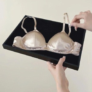 Conjunto de Lencería Sexy Personalizado con Tirantes de Encaje, Conjuntos de Ropa Interior Floral - Product Image 4
