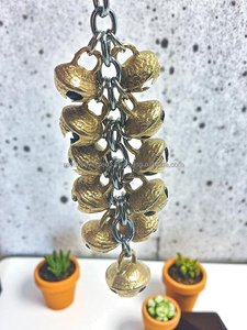 Porte-clés Ghungroo en laiton de qualité supérieure, artisanat indien fait main, finition dorée vintage, clochette, personnalisable, qualité export - Product Image 5