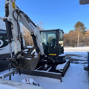 Mini-excavatrice compacte Bobcat E26 conçue pour l'excavation, la démolition et la préparation du terrain, avec confort pour l'opérateur - Product Image 2