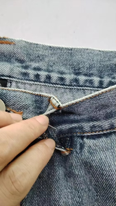 Jean cargo baggy déchiré à double genou pour homme, style streetwear, coupe évasée, uni - Product Image 3