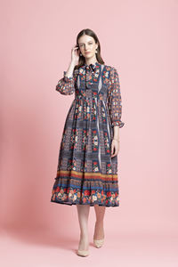 Vestido Largo Estampado Floral Multicolor de Calidad de Exportación para Fiestas y Eventos, Disponible a Precio de Fabricante - Product Image 5