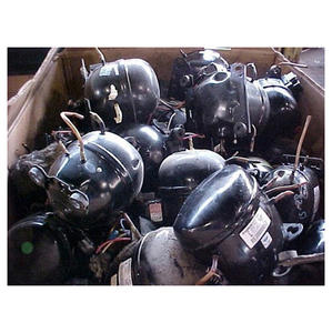 Lote de compresores de aire acondicionado para desguace, reciclaje y remanufactura, recuperación de cobre, aluminio y acero en contenedor grande - Product Image 5