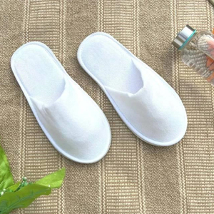 Chaussons jetables blancs pour hôtels et complexes hôteliers – Confortables, légers, en non-tissé, pour l'hôtellerie - Product Image 4