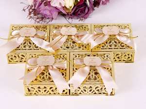 Mini coffret cadeau Coran avec chapelet parfumé Tasbeh, cadeaux de mariage, de fête, de l'Aïd, du Ramadan, cadeaux musulmans Coran par Universal Overseas - Product Image 2