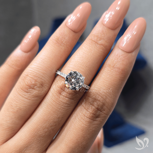 Bague de fiançailles et de mariage en or blanc 10K, sertie de diamants de laboratoire ronds de 3,00 carats, monture cathédrale pavée de luxe, certifiée IGI - Product Image 5