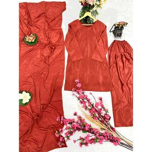 Hermoso Conjunto de Fiesta con Top, Pantalón y Dupatta, Talla XL - Product Image 2