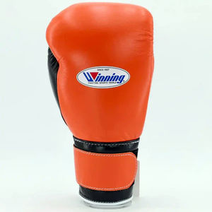 Gants de boxe de fitness robustes à sangle Velcro, modèle classique professionnel pour l'entraînement et le sparring, personnalisables en gros directement de l'usine. - Product Image 2