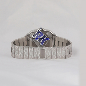 Montre en moissanite fabriquée en Inde, montre-bracelet tendance avec cadran en pierres scintillantes et construction en acier inoxydable durable - Product Image 3