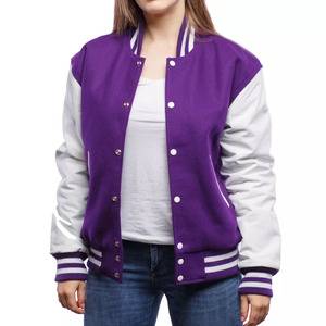 Veste universitaire violette avec manches et rayures blanches, style preppy, fermeture boutonnée, coupe classique, col rabattu - Product Image 6