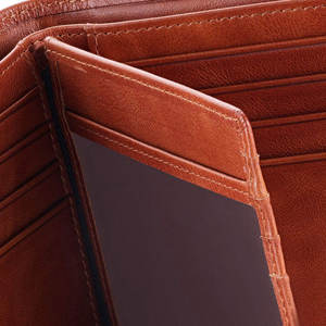 Portefeuille en cuir durable pour homme avec coutures renforcées, porte-monnaie et forme compacte pour les essentiels quotidiens - Product Image 3