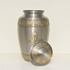 Urnes funéraires en laiton gravées sur mesure en gros, cendres humaines, style américain, 10 pouces, capacité de 200/220 pouces cubes, fournitures funéraires - Product Image 4
