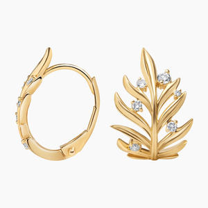 Pendientes de aro con bisagras y diseño de racimo de hojas botánicas con diamantes - Product Image 1