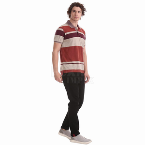 Vente en gros OEM 2024 T-shirts polo à manches courtes en coton à séchage rapide pour hommes Conception solide Logo personnalisé Options de marque Vêtements de sport vierges - Product Image 3