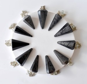 Péndulos Facetados de Hematita de Color Gris de Calidad Premium, Piedra Preciosa Semipreciosa para Sanación, Equilibrio de Chakras, Energía Positiva y Regalos - Product Image 1