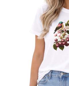 T-shirt personnalisé blanc pour femme avec motif floral cerisier et oiseau, en coton doux, à manches courtes, décontracté, imprimé floral vintage, idéal pour l'été - Product Image 3