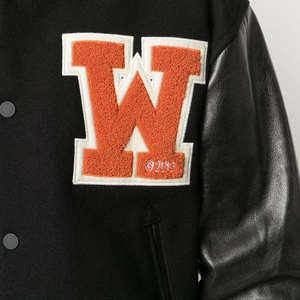 แจ็คเก็ตเบสบอลแบบ Letterman ตัวเสื้อทำจากผ้าขนสัตว์ แขนเสื้อหนังแท้ สำหรับเด็กชายและผู้ชาย เหมาะสำหรับใส่ในโรงเรียน มหาวิทยาลัย หรือเป็นชุดทีม Varsity ขายส่ง - Product Image 5