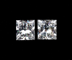 OM GEMS - Par de Diamantes Cultivados en Laboratorio HPHT CVD de Corte Princesa, Forma Cuadrada, Corte Excelente, 1.25 Ct, E,F VVS-VS, para Colgante - Product Image 3