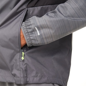 Nouveaux panneaux de couleur grise personnalisés en gros Vestes coupe-vent légères à vendre Vestes de pluie extérieures imperméables pour hommes - Product Image 5