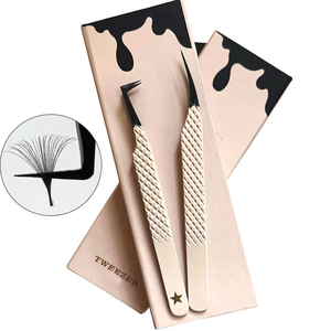 Pinzas para Pestañas SAAR GLOBAL SURGICAL de Acero Inoxidable con Punta Suave Antimagnética de Precisión para Extensión de Pestañas - Product Image 2