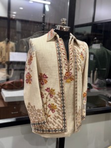 Sherwani pour homme, broderie florale, anti-humidité, infroissable, pour mariage, style traditionnel indien pakistanais, coupe classique - Product Image 1