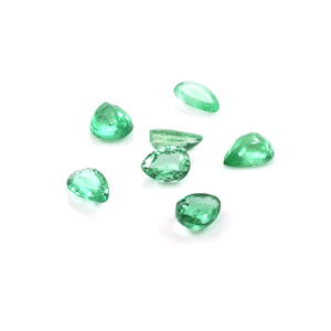 Émeraudes zambiennes naturelles calibrées en forme de poire 3x5mm, pierres précieuses facettées naturelles pour la création de bijoux, prêtes à l'emploi - Product Image 1