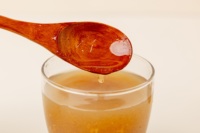 Boisson au malt traditionnelle coréenne Hongsigoong Premium avec du persimmon, boisson au riz fermenté sucré 1L 14,7 Brix