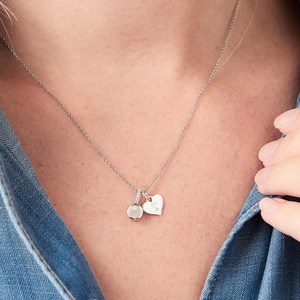 Collar con colgante de cristal de roca con inicial, plata de ley 925, collar con letra delicada, piedra de nacimiento de abril, regalo para mujer - Product Image 6