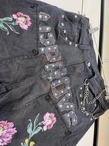 Camiseta de Hombre con Logotipo Personalizado, 100% Algodón, Tejido Grueso, Bordado con Pedrería, Lavado Ácido, Estilo Vintage, Secado Rápido - Product Image 4