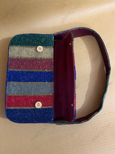Sac à bandoulière de luxe fait main en perles rayées avec fermeture éclair unique, sac à main de soirée tendance, OEM ODM Privé - Product Image 4