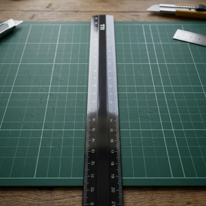 Regla de Plástico Negra de Alta Calidad Vikas, Calidad de Exportación, para Dibujo y Medición en la Escuela y Oficina, en Venta - Product Image 3