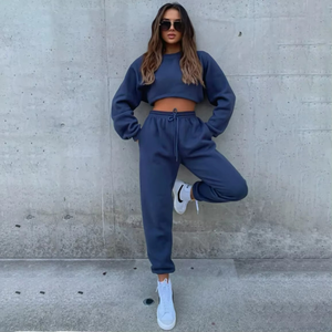 Ensemble sweat-shirt et pantalon en modal pour femme, style vintage uni, idéal pour les promenades nocturnes et les dîners romantiques - Product Image 5