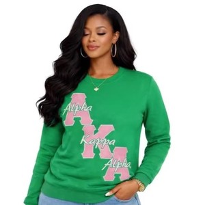 Sweat-shirt vert avec broderie chenille rose, style sororité grecque, col rond, coupe décontractée premium pour femme, en polaire pour l'hiver - Product Image 3