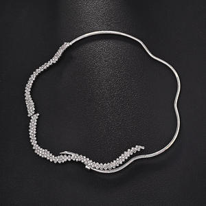 Collier en or plaqué or de luxe AMBER JEWELS avec diamants, unisexe, vintage, pour mariage, taille brillant rond, certifié IGI, bijoux élégants - Product Image 4