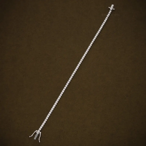 Bracelet tennis classique en diamant de laboratoire rond, bracelet en diamant taille brillant, cadeau d'anniversaire de mariage, bijoux fins pour tous les jours - Product Image 3