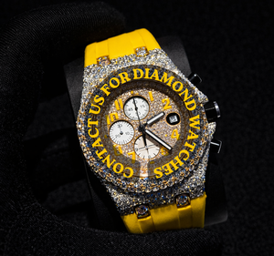 Nouvelle Arrivée Montre Chronographe Demi-Sertie de Moissanite avec Bracelet en Caoutchouc Jaune Cadran Analogique Bijou de Mode Personnalisé pour Homme - Product Image 1