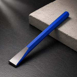 Ciseau plat robuste avec manche hexagonal bleu pour le béton, la maçonnerie, les carreaux, le métal, le bois et les applications de construction générale - Product Image 1
