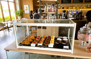 Vitrina para Postres de Vidrio Templado Moderna y Minimalista TMG G422 (ECO) con Base de Vidrio Negro, Mueble para Sala de Estar, Comedor, Bar en Casa - Product Image 4