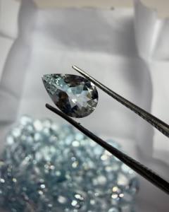 Piedra Preciosa de Aguamarina Natural AAA+++ Corte Esmeralda en Forma de Pera 6x9MM Facetada |   Piedra de Aguamarina Azul Suelta para Joyería y Venta al por Mayor - Product Image 2