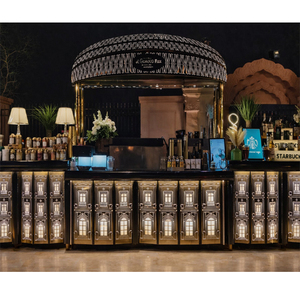 เคาน์เตอร์บุฟเฟ่ต์ดีไซน์หรูหราสำหรับตกแต่งงานปาร์ตี้ ชุดบาร์ค็อกเทลสุดหรู ออกแบบตามสั่ง เคาน์เตอร์งานแต่งงานสแตนเลสสั่งทำพิเศษจากสหรัฐอเมริกา - Product Image 1