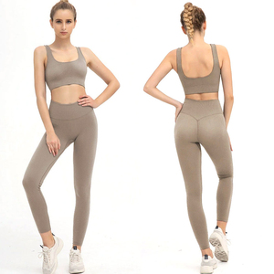 Conjunto de Yoga para Mujer de 2 Piezas, Diseño Sólido y Moderno, Ecológico, Transpirable y de Secado Rápido, Colección 2025, Superventas - Product Image 3