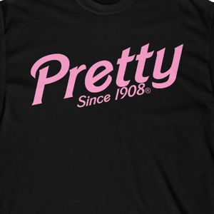 Camiseta AKA Pretty Since 1908, camiseta negra de algodón de primera calidad con cuello redondo y manga corta, ropa de hermandad griega, top de moda - Product Image 4