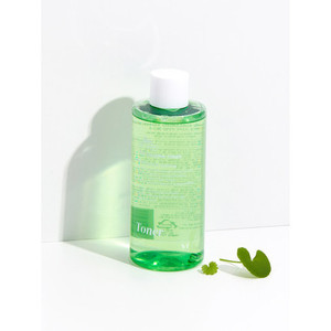 VT Cica Calming Toner 300 ml Premium Quality Facial Toner for Soothing Skin Care - Product Image 1