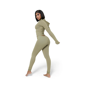 Ensemble crop top zippé à capuche vert olive pour femme, taille haute, manches longues, couleur unie, gaine amincissante ventre plat, tenue de yoga et de sport - Product Image 4