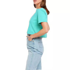 Ropa Deportiva Moderna y Elegante de Color Azul Agua Claro, de Manga Corta, Personalizada, Ajustada, para Mujer, Ideal para el Trabajo y Uso Diario - Product Image 4