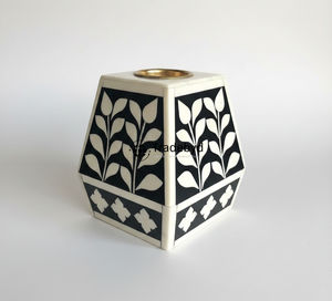 Elegante Candelabro Hecho a Mano con Incrustaciones de Hueso, Calidad Premium, Tamaños/Formas Personalizables, Decoración de Lujo para el Hogar por Tradebyd - Product Image 1