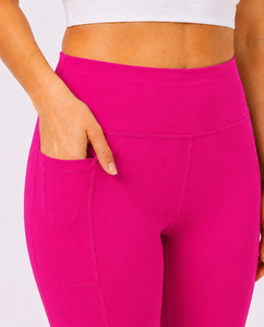 Pantalones de Yoga para Mujer, Transpirables, Deportivos, Color Fucsia, Tela Premium, Cintura Alta, Ajuste Elástico, Diseño Levanta Glúteos, Tejido Suave - Product Image 2