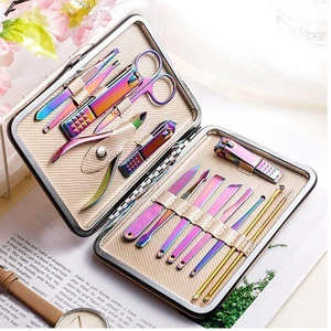 Kit d'outils de manucure et pédicure professionnels en acier inoxydable ZARNAB SURGICAL - Ensemble durable d'instruments de beauté et de soin des ongles - Product Image 5