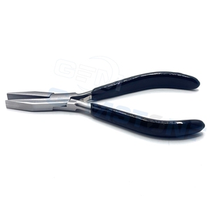 Pinza Profesional para Extensiones de Cabello con Punta Plana de 7 Pulgadas |   Herramienta de Instalación de Extensiones de Cabello con Anillos Micro y Nano I-Tip - Product Image 5