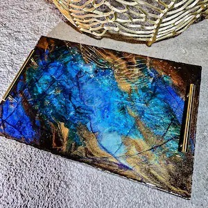 Plateau de service en résine haut de gamme, design brillant fait main, 100 pièces, couleur personnalisable, durable pour les réceptions à domicile et les fêtes - Product Image 6