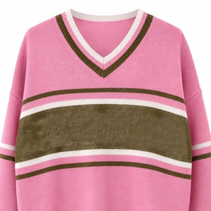 Suéter de punto personalizado para mujer de la hermandad universitaria, rosa, verde oliva, a rayas, con cuello en V, estilo cardigan con bloques de color OEM. - Product Image 2